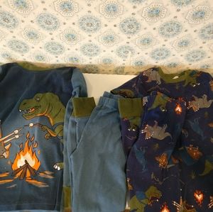 Kirkland Signature Boys Pajamas Lot *organic